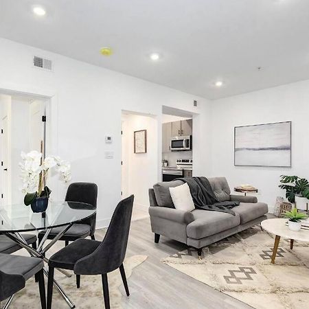 Amazing Capital Hill Apt , Step Away Gym, Shopping Washington Bagian luar foto